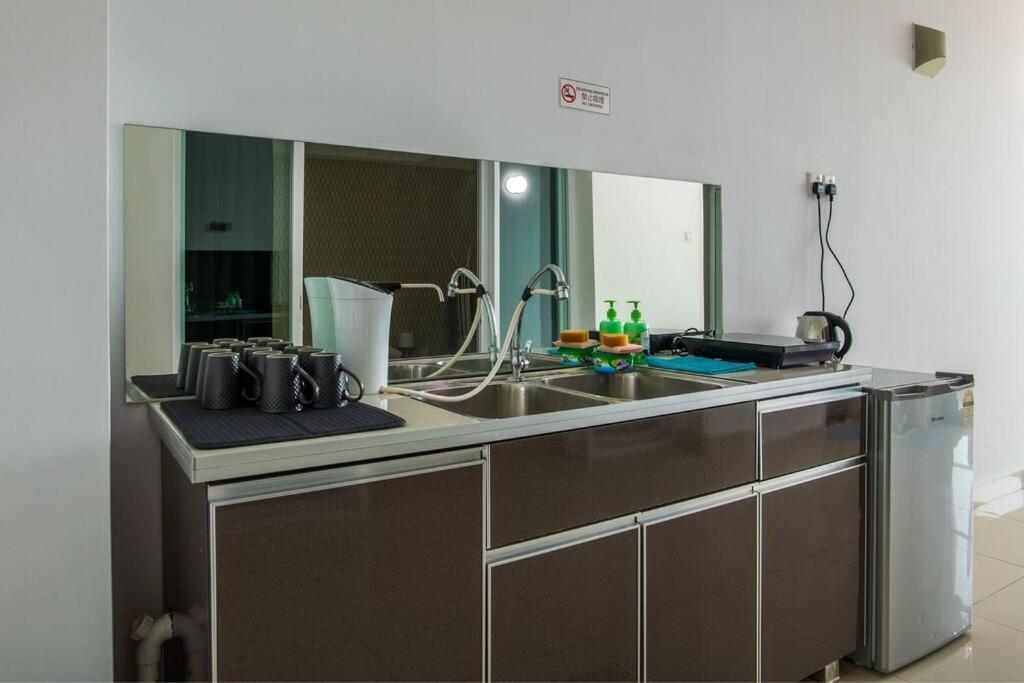 2Bedrooms Maritime Seaview Luxury Suite 2Carpark 2-9Pax Jelutong Exterior foto